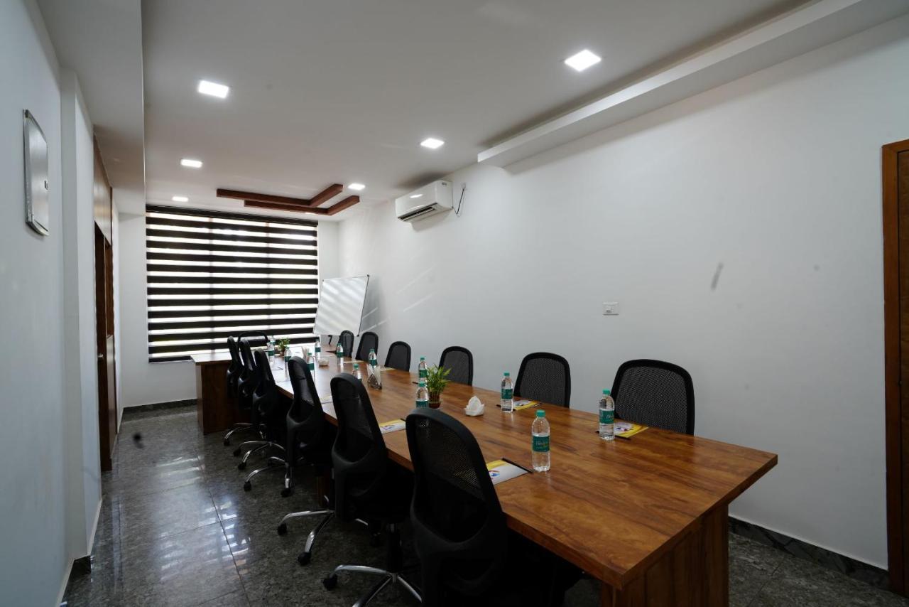 Silicon Inn Devanahalli Exterior foto